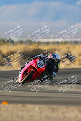 media/Dec-07-2024-CVMA (Sat) [[21c5f1ef85]]/Race 12-Supersport Middleweight/